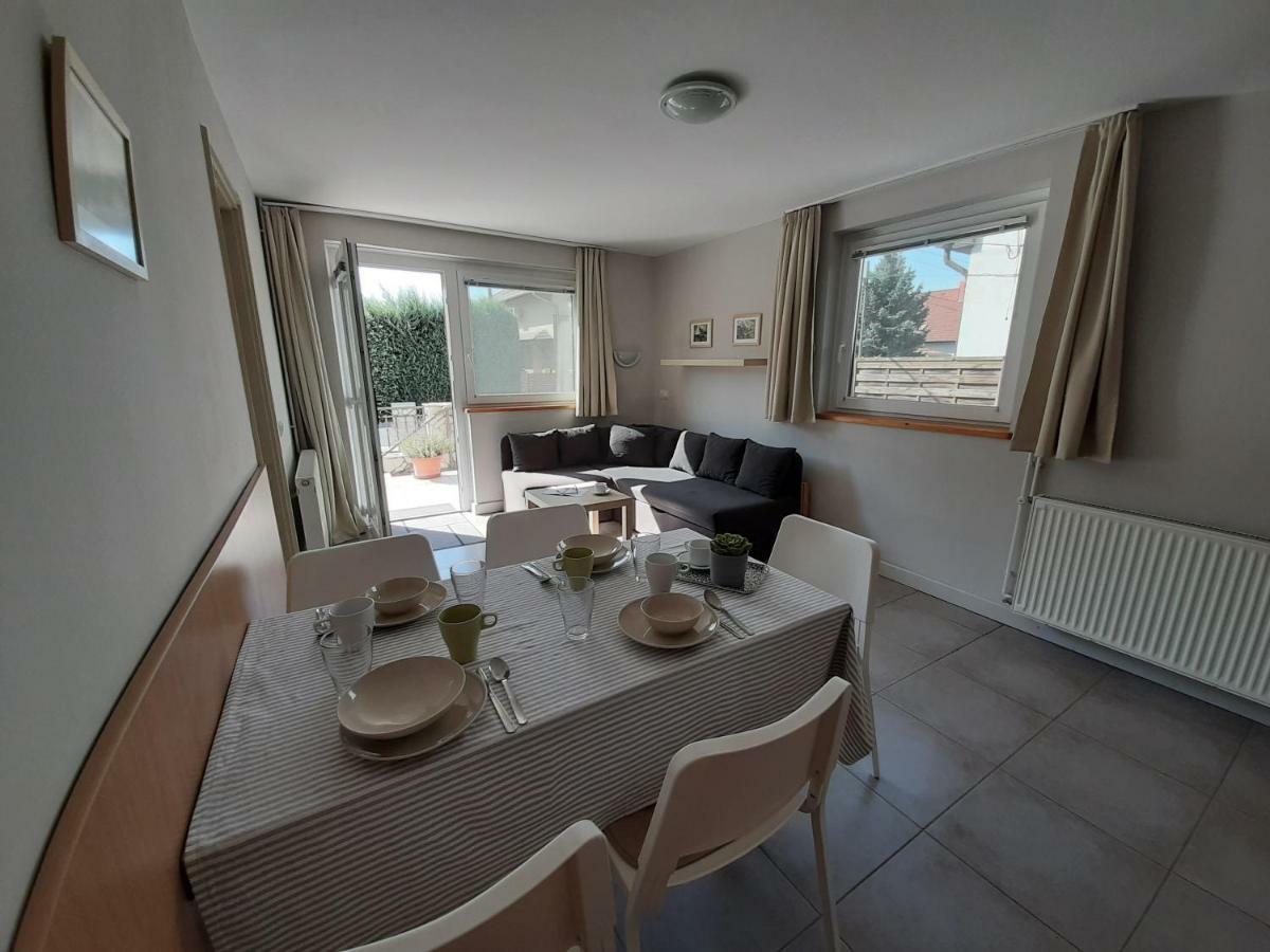 Familia Apartmanhaz Кестхей Экстерьер фото